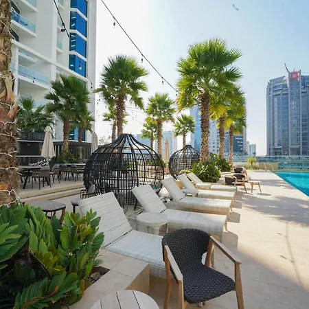 Aliving Stylish Studio With Partial Burj & Canal Views- Prive , Business Bay 713 Dubai Exterior photo
